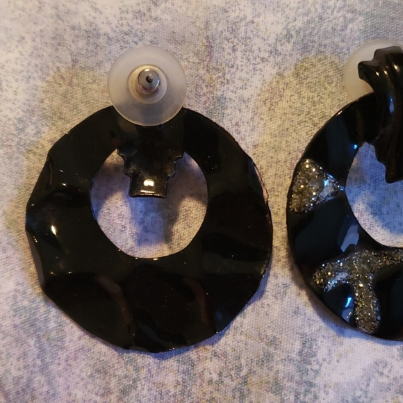 Retro earrings - Picture 2 of 3